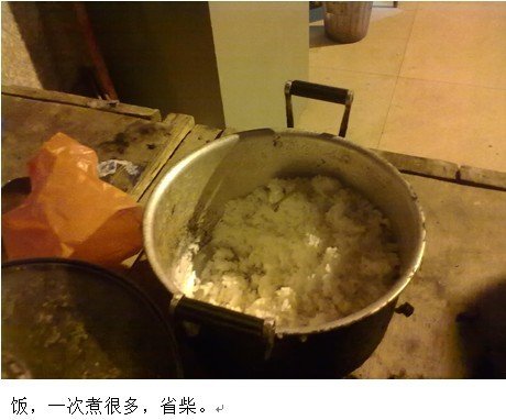 寒冬里给流浪者暖暖的关怀
